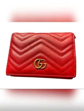 Gucci Red Chevron Quilted Leather Wallet with Gold GG Hardware